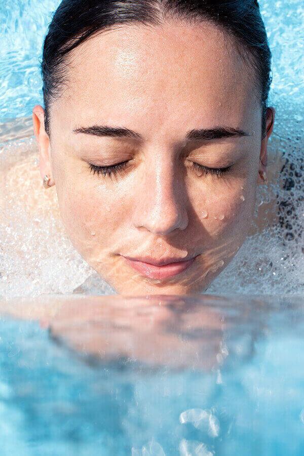 BENEFITS OF THERMAL WATER image