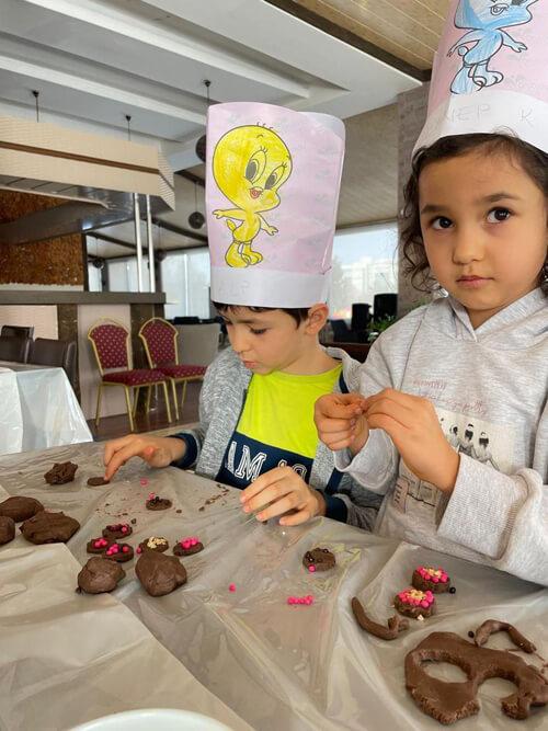 Enjoyable and entertaining Semester Break image